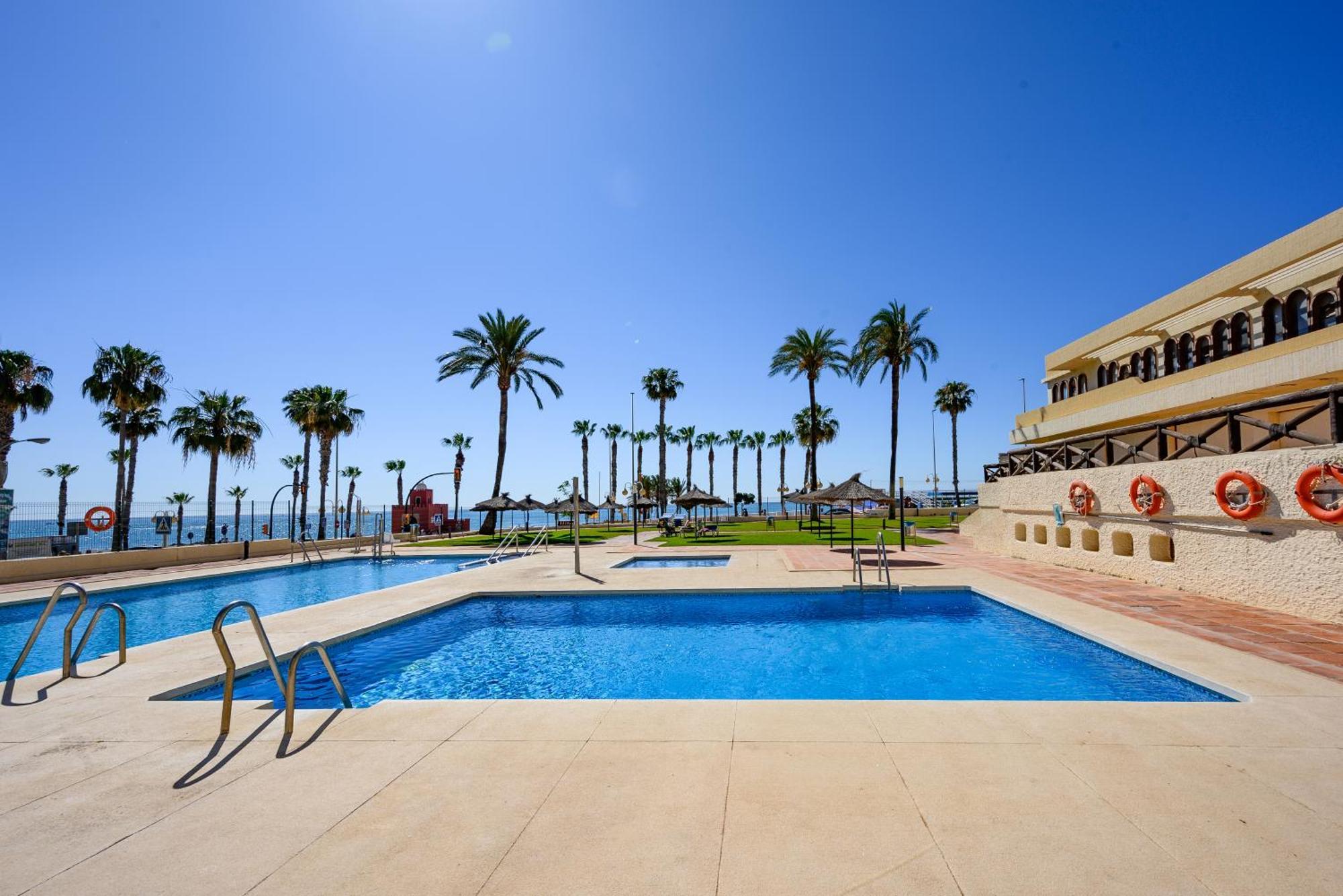 Benalmadena Living Apartment Exterior photo