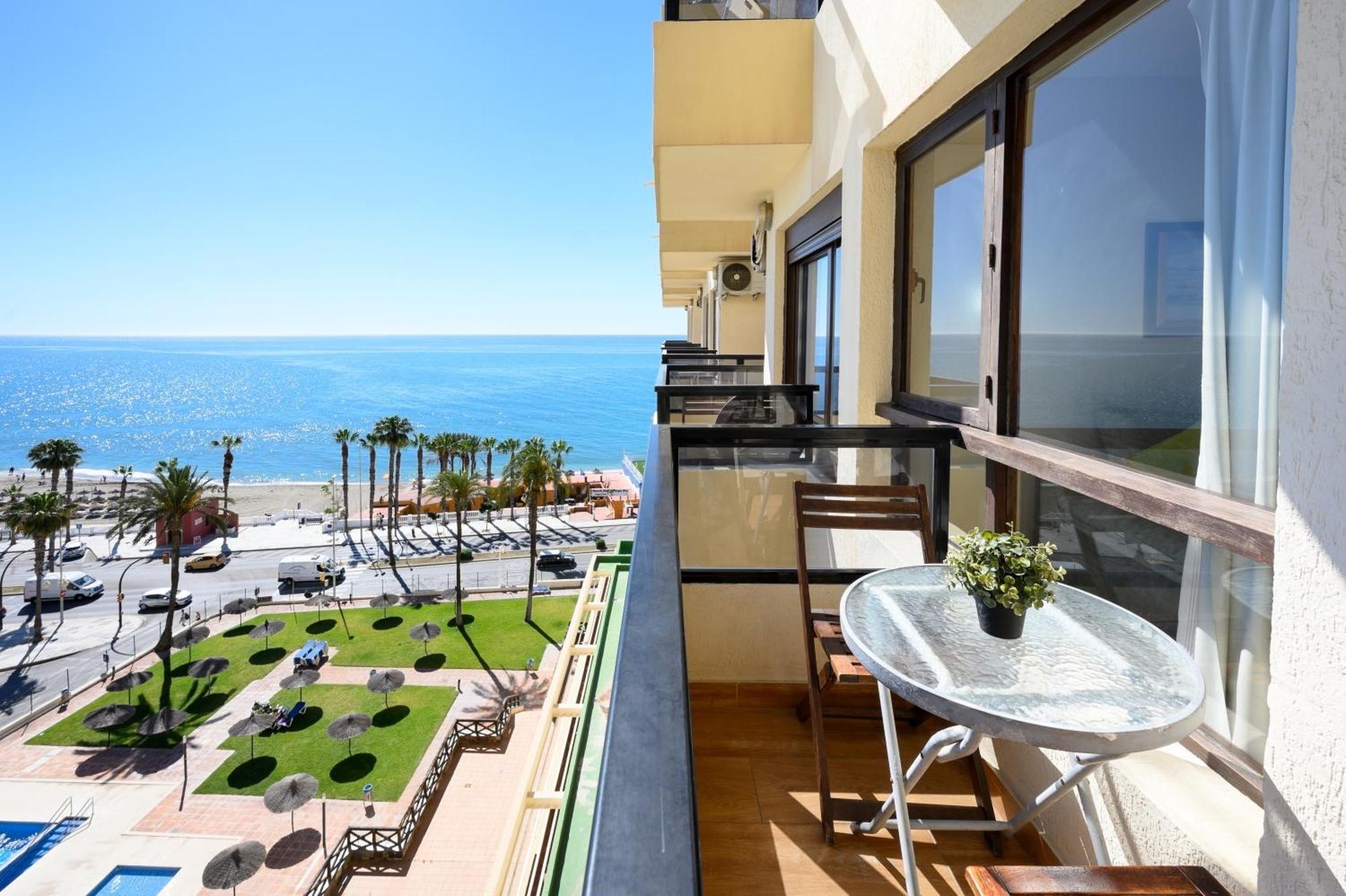 Benalmadena Living Apartment Exterior photo
